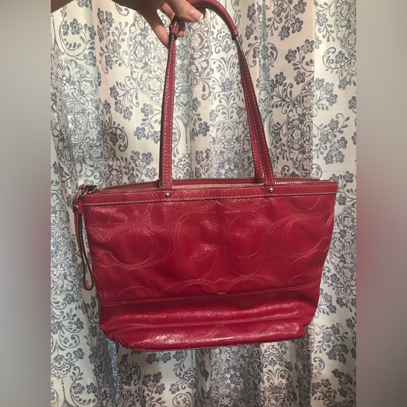 Pink Coach Purse - Picture 5 of 9